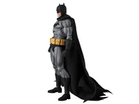 Batman Hush Black Version – Mafex 126 CT Toys