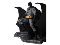 Batman Hush Black Version – Mafex 126 CT Toys